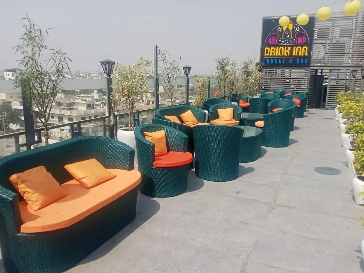 Dd Suites Hotel Agra  3*, Agra (Uttar Pradesh)