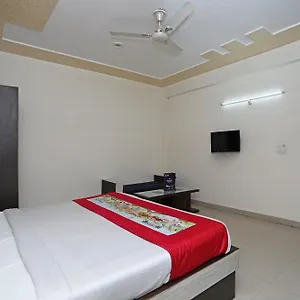 Hotel O Shanti Palace