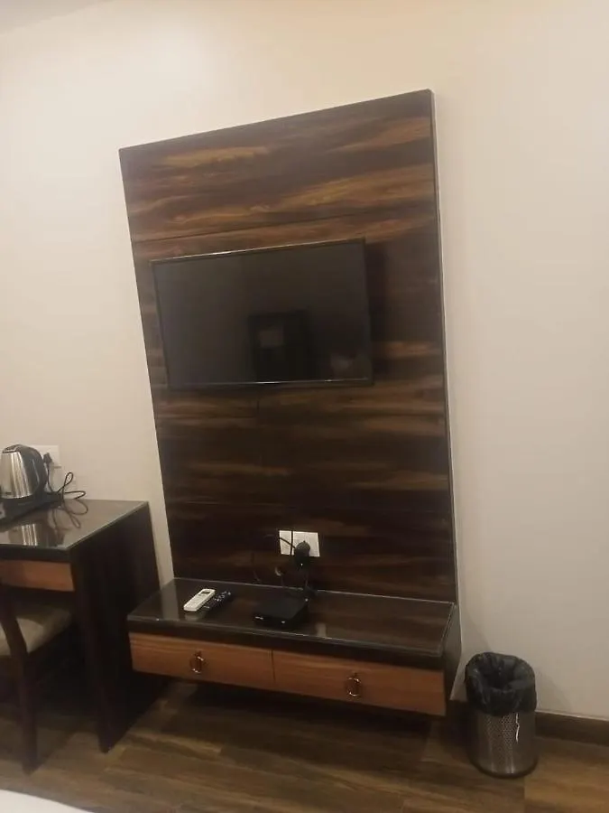 Dd Suites Hotel Agra  3*, Agra (Uttar Pradesh) India